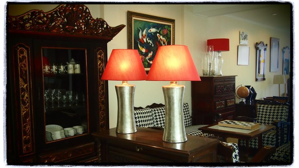 Ciwulan 36 Guest House Bandung Eksteriør billede