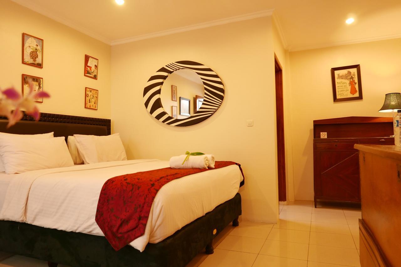 Ciwulan 36 Guest House Bandung Eksteriør billede
