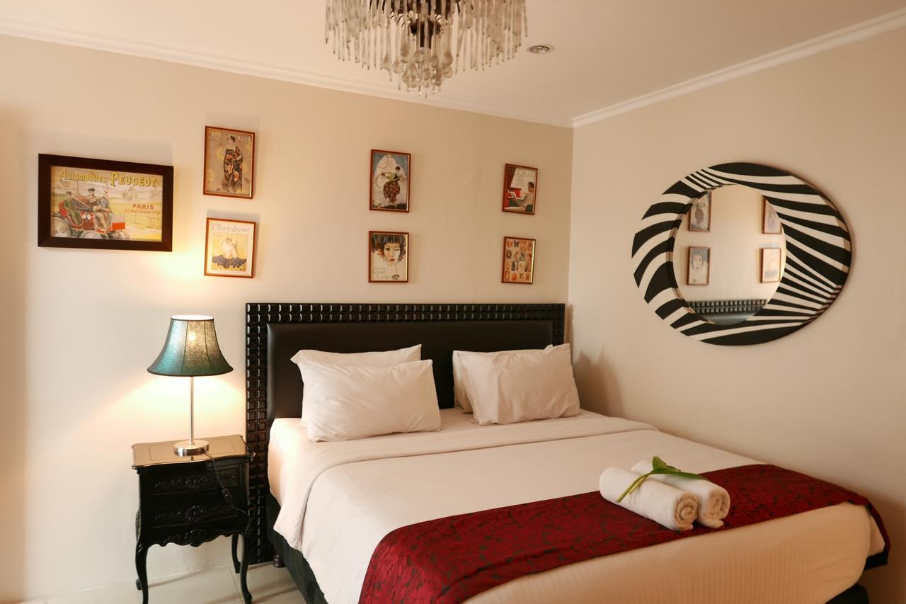Ciwulan 36 Guest House Bandung Eksteriør billede