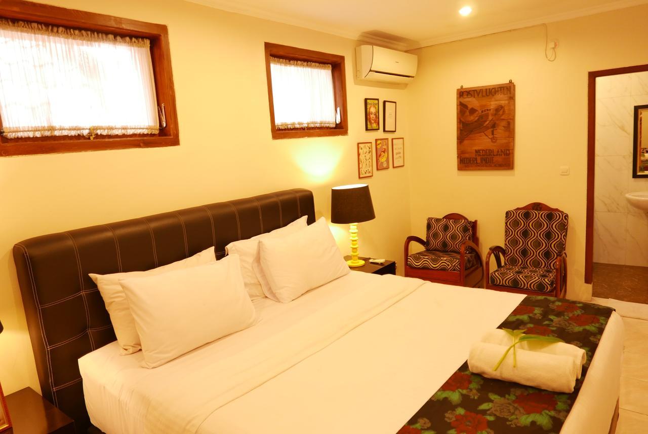 Ciwulan 36 Guest House Bandung Eksteriør billede
