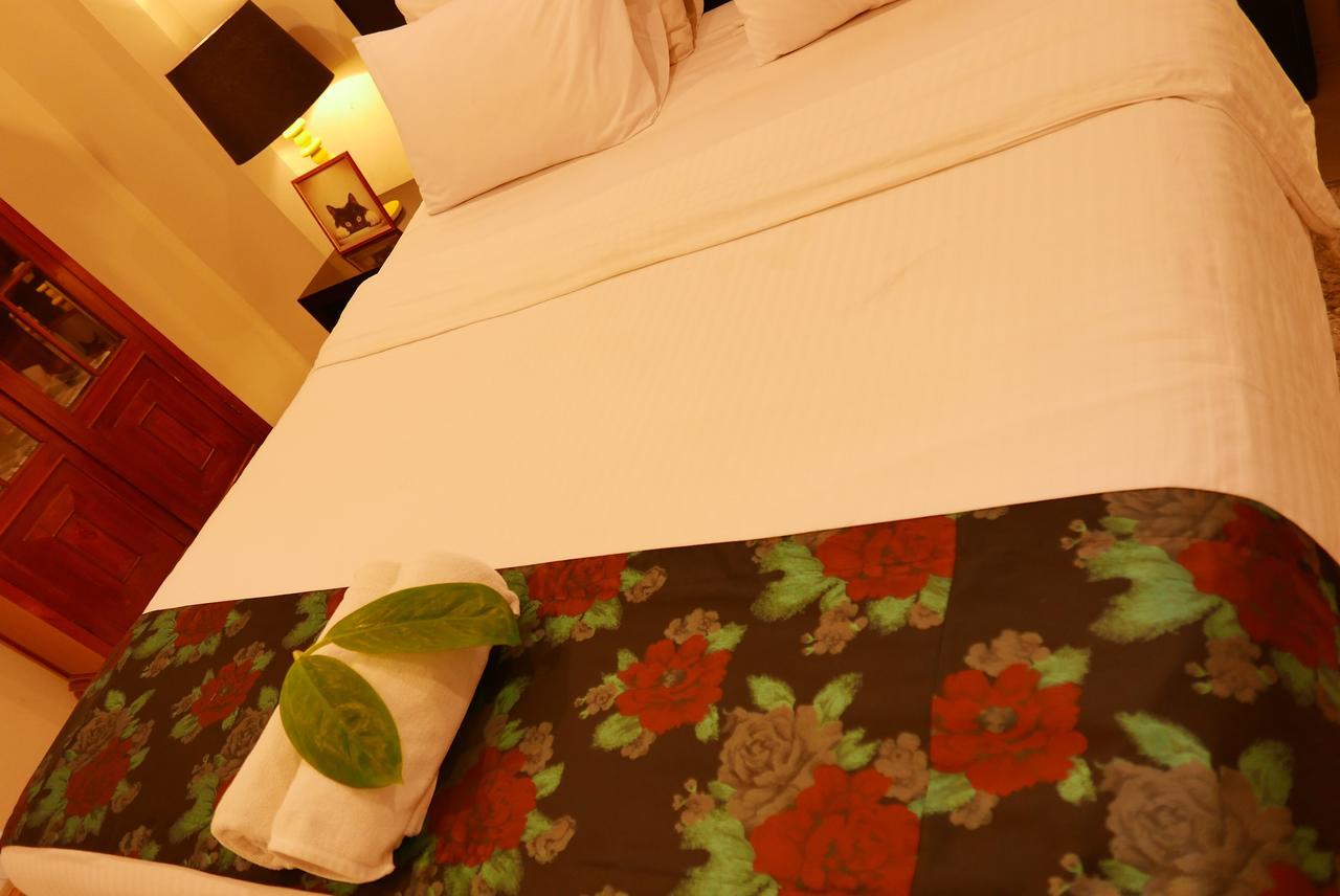 Ciwulan 36 Guest House Bandung Eksteriør billede