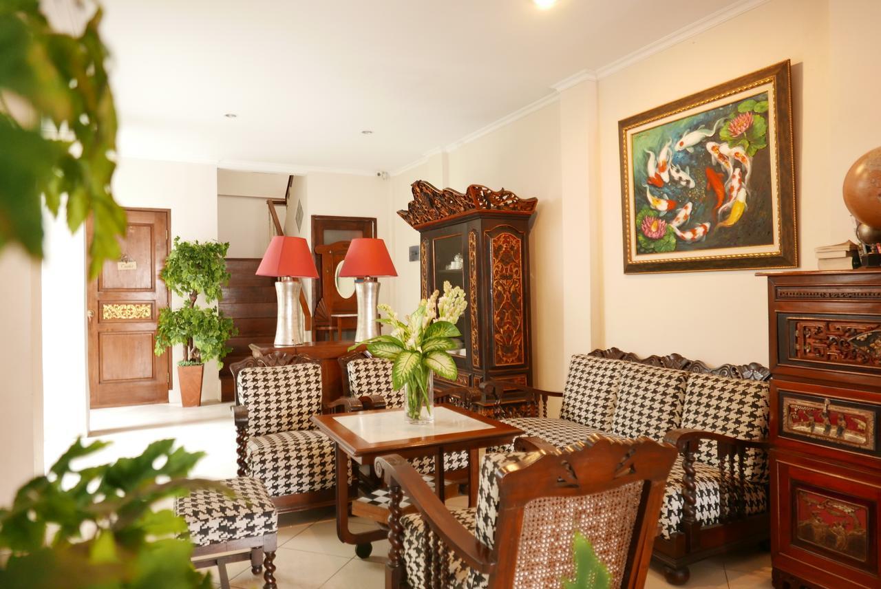 Ciwulan 36 Guest House Bandung Eksteriør billede