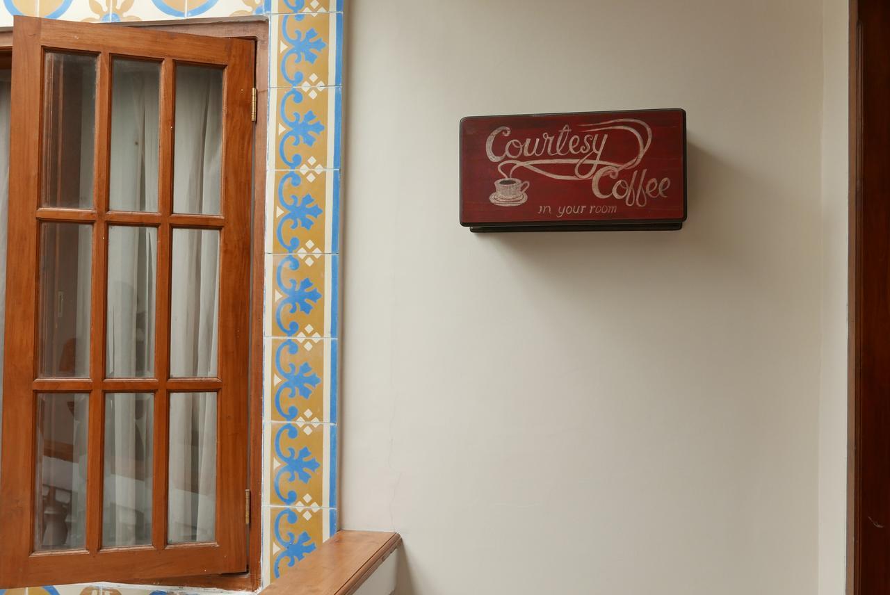 Ciwulan 36 Guest House Bandung Eksteriør billede