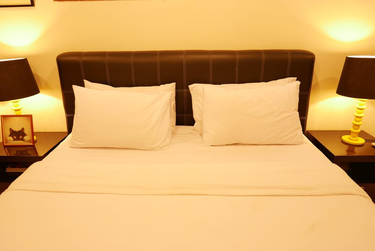 Ciwulan 36 Guest House Bandung Eksteriør billede