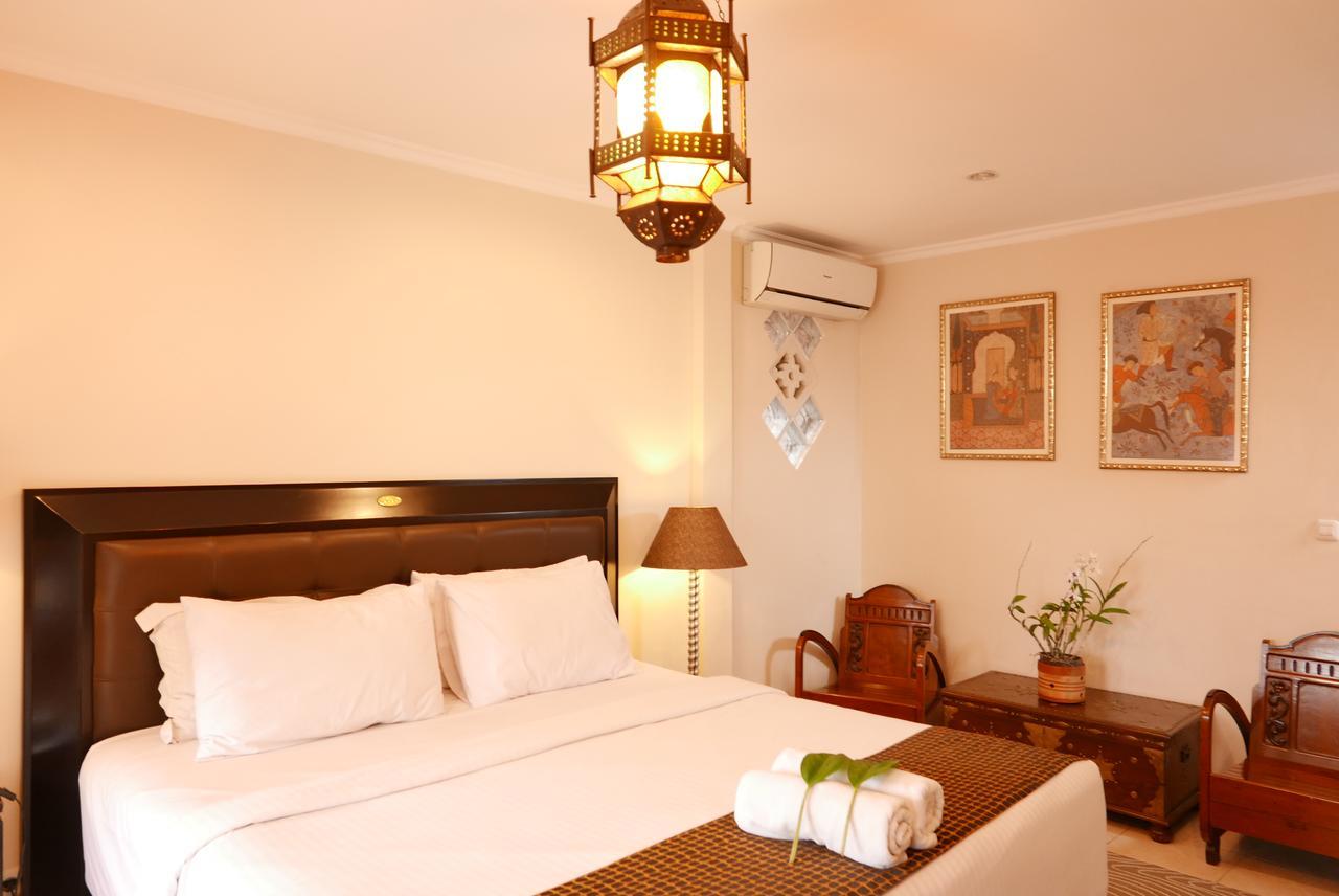 Ciwulan 36 Guest House Bandung Eksteriør billede